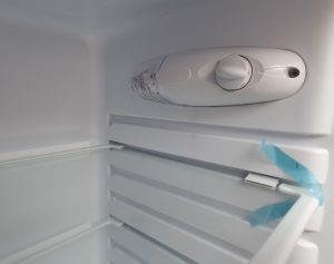 Solazone/Juka BCD-178 DC 12-24V Upright Top Freezer Solar Refrigerator