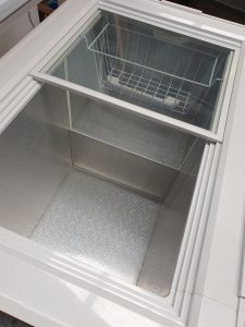 Solazone/Juka 258 litre 12/24v DC Chest Freezer