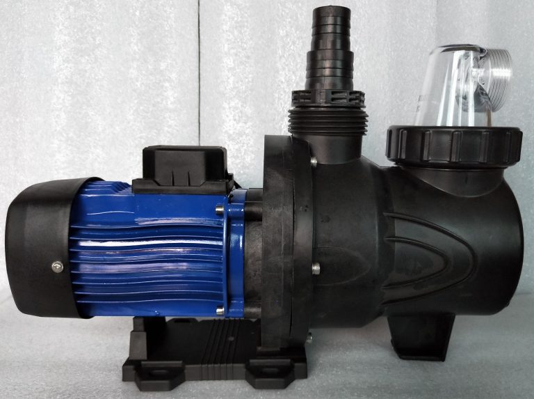 24 volt Solar-powered pool pump 200 watt, with controller